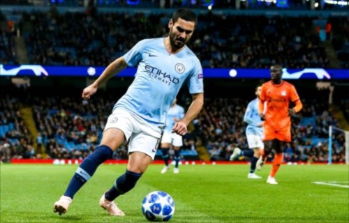 FC足球世界先锋服